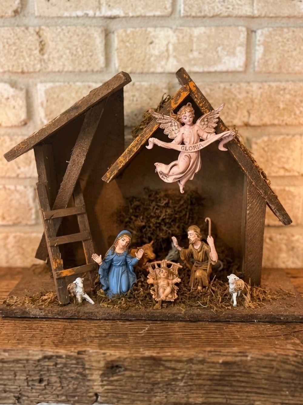 Vintage Italian Nativity Set Creche
Mid Century 
Wood Moss Manger
Italy